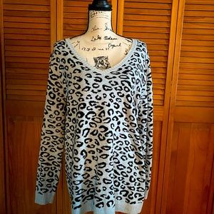 White leopard v-neck sweater